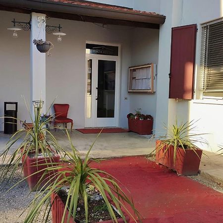 Hotel Il Portichetto Rivergaro Exterior foto